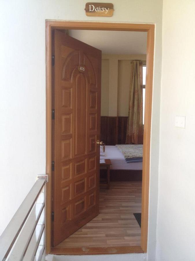 Jade Garden Hotel Bago Exterior photo