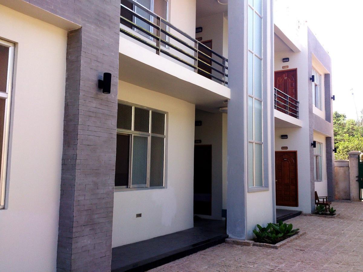 Jade Garden Hotel Bago Exterior photo