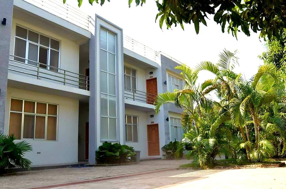 Jade Garden Hotel Bago Exterior photo